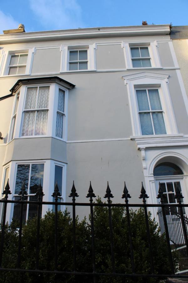 The Clifton Holiday Apartment Llandudno Centre Extérieur photo